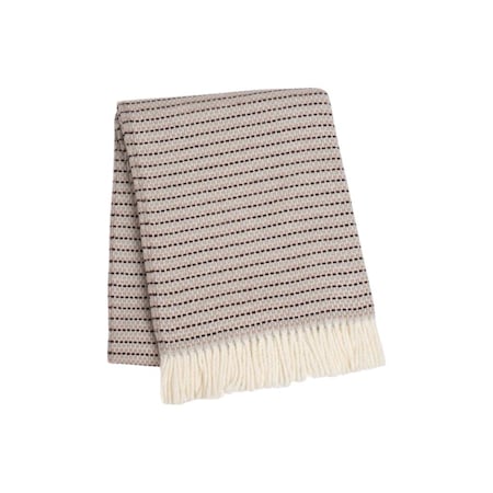 Homeroots 55" X 70" Dusty Rose Cotton Blend Woven Plush Throw Blanket with Fringe 632928