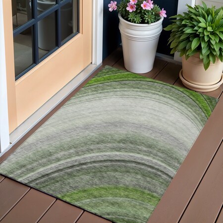Homeroots 3' X 5' Green And Artichoke Green Abstract Washable Indoor Outdoor Area Rug 577301