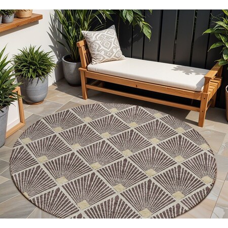 Homeroots 8' Brown And Beige Round Geometric Washable Indoor Outdoor Area Rug 594697