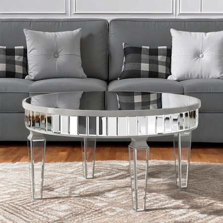 Homeroots 32" Silver Mirrored Glass Round Coffee Table 568899
