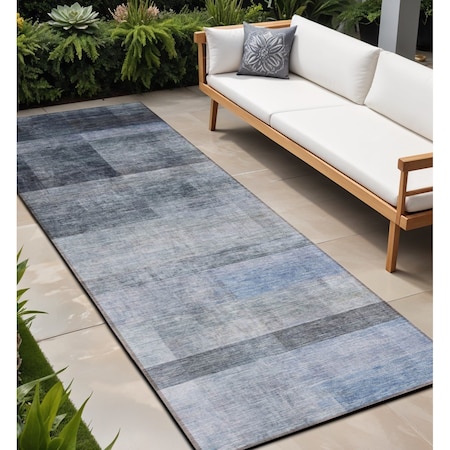 Homeroots 8' Gray Ombre Washable Indoor Outdoor Runner Rug 563647
