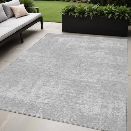 Homeroots 5' X 8' Silver And Gray Abstract Washable Indoor Outdoor Area Rug 588793