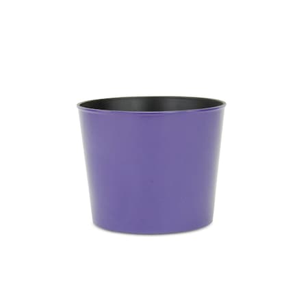 Homeroots 7in Navy Blue Recycled Plastic Indoor Outdoor Round Pot Planter 488214