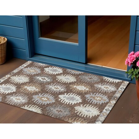 Homeroots 3' X 5' Brown Ivory And Taupe Southwestern Washable Indoor Outdoor Area Rug 615122