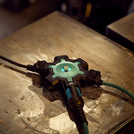 360 Electrical Grounded 5 outlets Power Hub 3E0782-AQG6NA