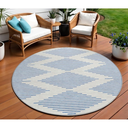 Homeroots 8' Ivory And Blue Round Geometric Washable Indoor Outdoor Area Rug 598754