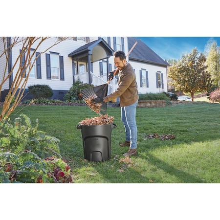 Rubbermaid Roughneck 20 Gal. Black NonWheeled Vented Trash Can with Lid 2179385
