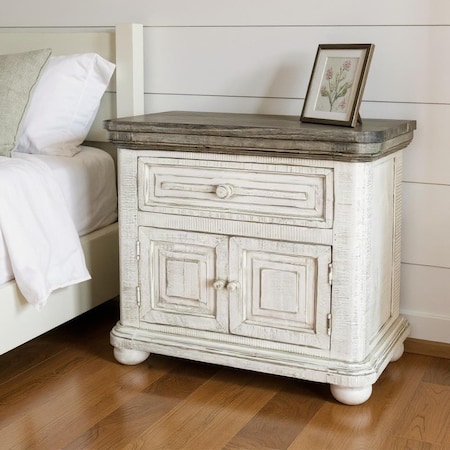 Homeroots 27" Ivory Solid Wood One Drawer Nightstand 527056