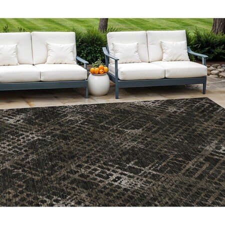 Homeroots 9' X 12' Brown And Chocolate Geometric Washable Indoor Outdoor Area Rug 588308