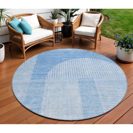 Homeroots 8' Sky Blue And Denim Blue Round Geometric Washable Indoor Outdoor Area Rug 582700