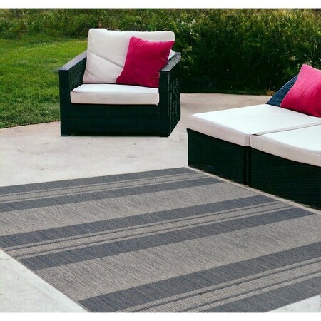 Homeroots 4' X 6' Blue and Gray Striped Stain Resistant Indoor Outdoor Area Rug 531640