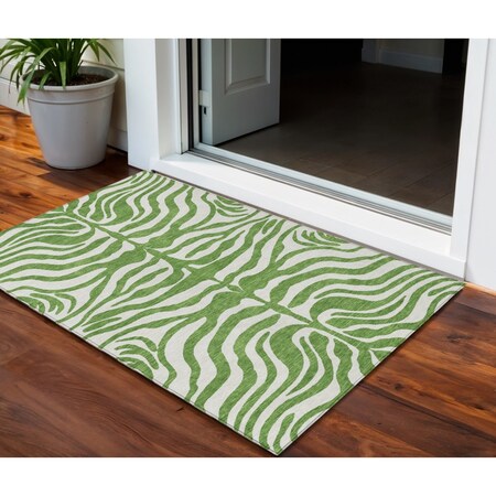 Homeroots 3' X 5' Green And Ivory Animal Print Washable Indoor Outdoor Area Rug 600606