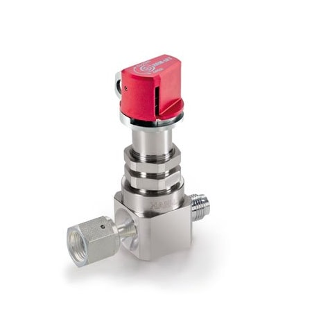 Ham-Let Manual Valve, 2 Port UCV, 1/4 in, Swivel HM20-4VKLQ-GF4M4-ISLT