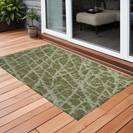 Homeroots 3' X 5' Green Abstract Washable Non Skid Indoor Outdoor Area Rug 559643