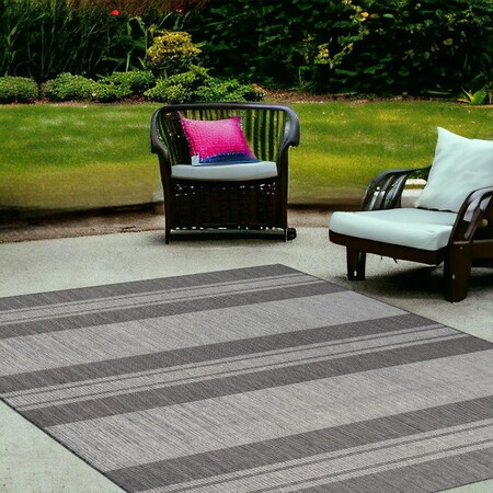 Homeroots 4' X 6' Blue and Gray Striped Stain Resistant Indoor Outdoor Area Rug 531647