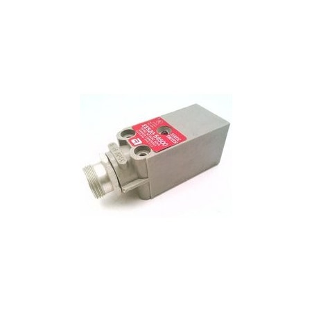 Namco Cylindrical Proximity Sensor EE520-54500