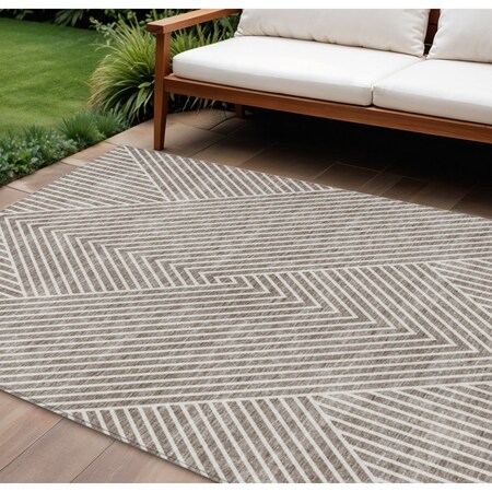 Homeroots 9' X 12' Taupe And Ivory Geometric Washable Indoor Outdoor Area Rug 612152