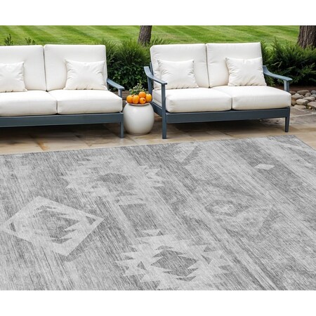 Homeroots 9' X 12' Silver Gray And Charcoal Southwestern Washable Indoor Outdoor Area Rug 588730