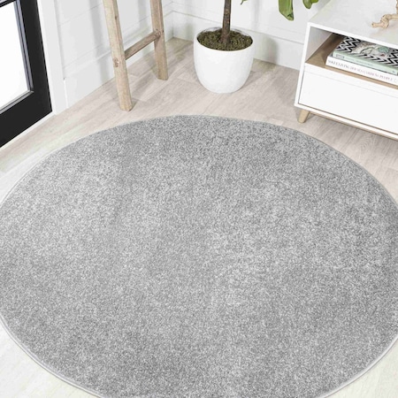 Jonathan Y Haze Solid Low-Pile Gray 6 ft Round Area Rug SEU100A-6R