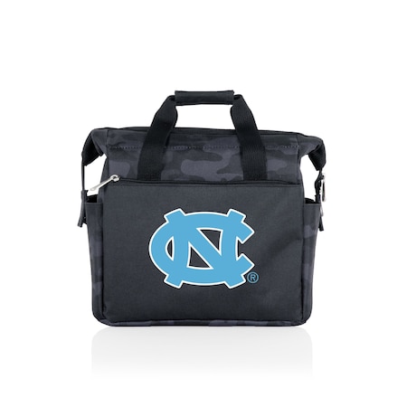 Picnic Time Family Of Brands NCAA North Carolina Tar Heels On The Go Lunch Bag Cooler - Soft Cooler Lunch Box, Black Camo 510-00-182-414-0