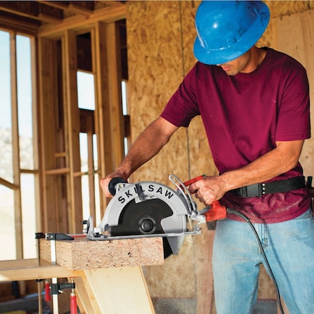 Skil SKILSAW Sawsquatch 10-1/4'' 15-Amp Magnesium Worm Drive Circular Saw SPT70WM-01