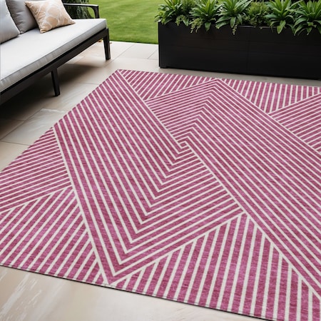 Homeroots 5' X 8' Blush And Ivory Geometric Washable Indoor Outdoor Area Rug 612113
