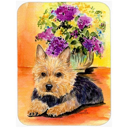 Carolines Treasures 15 x 12 in. Norwich Terrier Glass Cutting Board - Large SS8297LCB