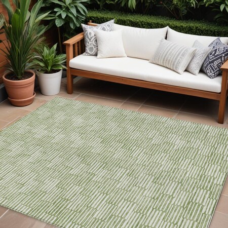 Homeroots 9' X 12' Green And Ivory Geometric Washable Indoor Outdoor Area Rug 594993
