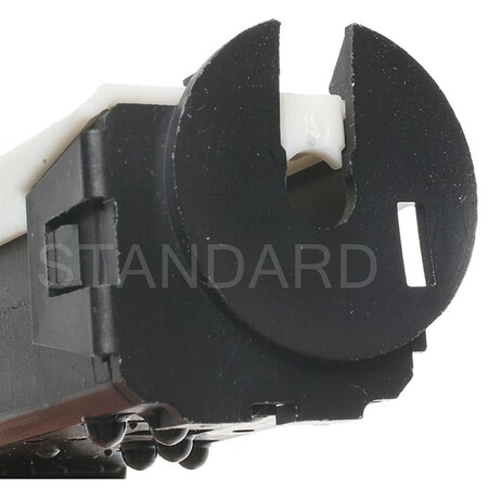 Standard Motor Products Clutch Starter Safety Switch for 1999-2007 Chevrolet Silverado 1500 NS205