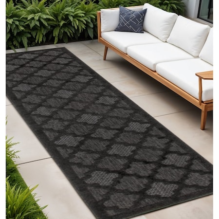 Homeroots 16' Charcoal And Black Trellis Indoor Outdoor Runner Rug 545221