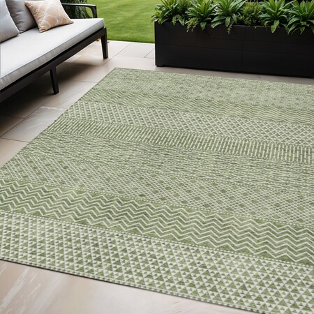 Homeroots 5' X 8' Green And Ivory Chevron Washable Indoor Outdoor Area Rug 612251