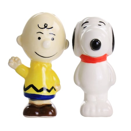 Peanuts Classical Pals Charlie Brown and Snoopy Figurine Salt and Pepper Shaker Set 80628.02