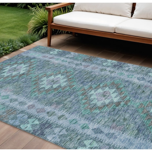 Homeroots 10' X 14' Blue Geometric Washable Indoor Outdoor Area Rug 607439 - main