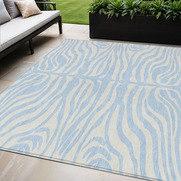 Homeroots 5' X 8' Sky Blue And Ivory Animal Print Washable Indoor Outdoor Area Rug 600655 - main