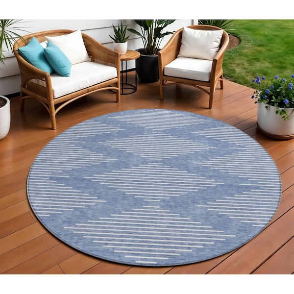 Homeroots 8' Denim Blue And Ivory Round Geometric Washable Indoor Outdoor Area Rug 598552 - main