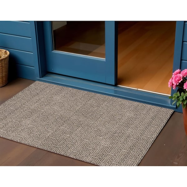 Homeroots 3' X 5' Brown And Beige Geometric Washable Indoor Outdoor Area Rug 595631 - main