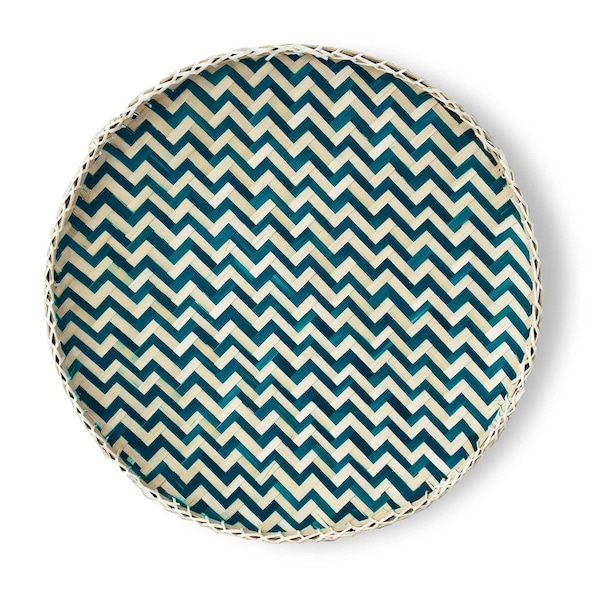 Homeroots 20in Teal and Natural Wicker Chevron Round Handmade Basket Tray 476494 - main