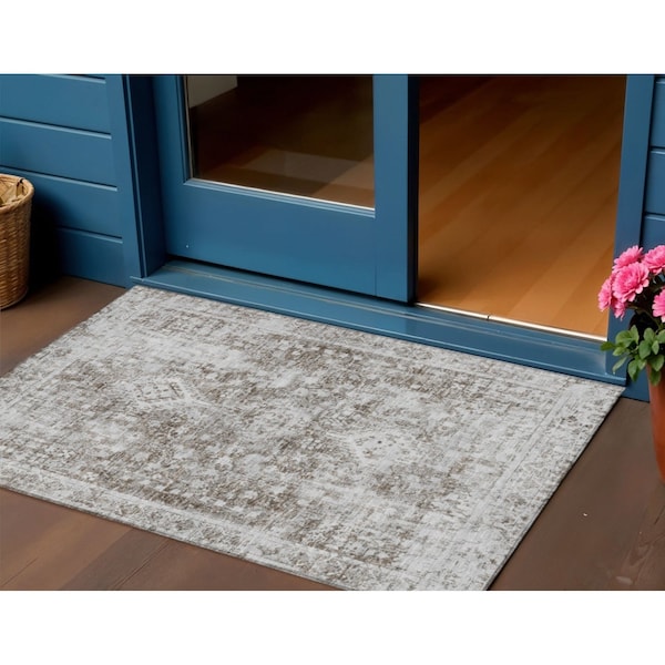 Homeroots 3' X 5' Chocolate Oriental Washable Indoor Outdoor Area Rug 607596 - main