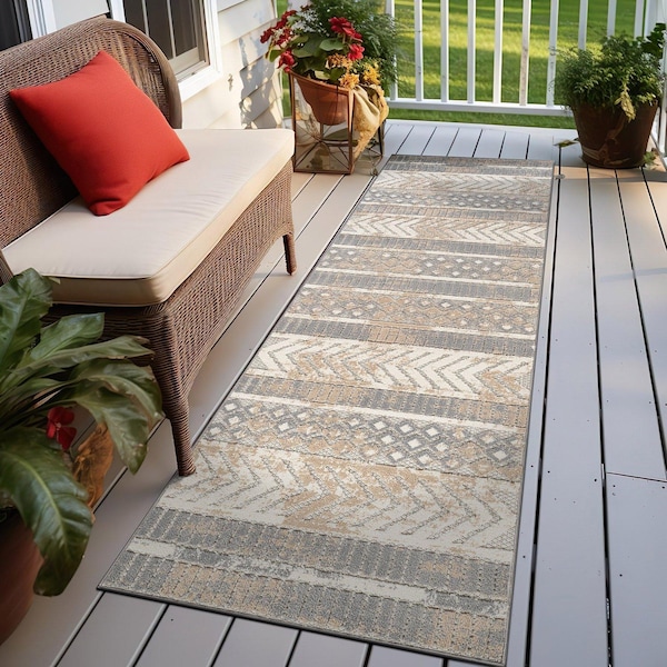 World Rug Gallery Distressed Geometric Indoor/Outdoor Runner Rug 2 ft 7 in x 10 ft Beige 8019BEIGE27X10 - main