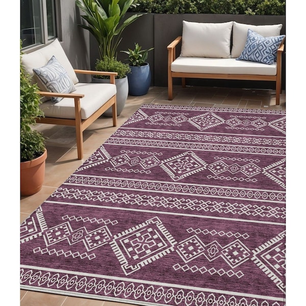Homeroots 5' X 8' Eggplant And Ivory Southwestern Washable Indoor Outdoor Area Rug 593667 - main