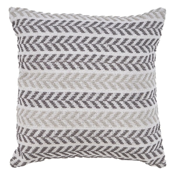 Homeroots Set of Two 18" X 18" Gray Beach Chevron Cotton Zippered Pillow, 2PK 535269 - main