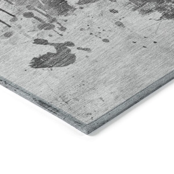 Homeroots 5' X 8' Gray And Silver Horse Washable Indoor Outdoor Area Rug 618680 - main