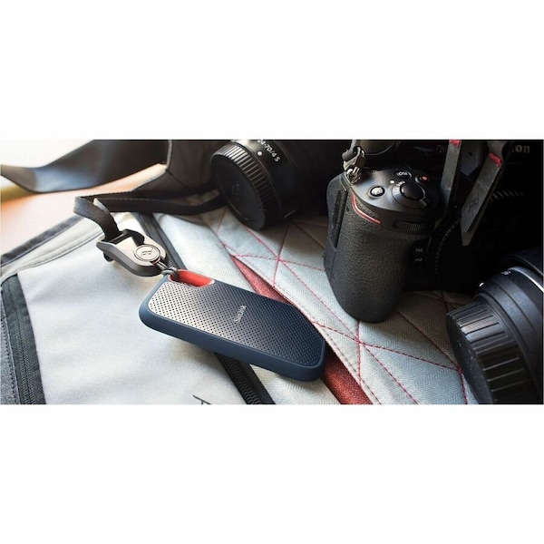 Sandisk SanDisk Extreme Portable 8TB SDSSDE618T00G25 - main