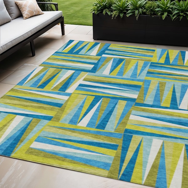 Homeroots 5' X 8' Teal Blue Green And Ivory Geometric Washable Indoor Outdoor Area Rug 598305 - main