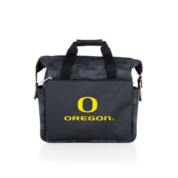 Picnic Time Family Of Brands NCAA Oregon Ducks On The Go Lunch Bag Cooler - Soft Cooler Lunch Box, Black Camo 510-00-182-474-0 - main