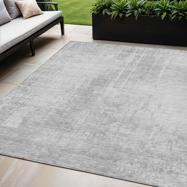 Homeroots 5' X 8' Silver And Gray Abstract Washable Indoor Outdoor Area Rug 587303 - main