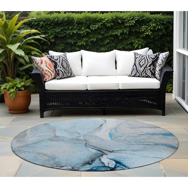 Homeroots 8' Round Blue and Ivory Round Abstract Washable Non Skid Indoor Outdoor Area Rug 559681 - main
