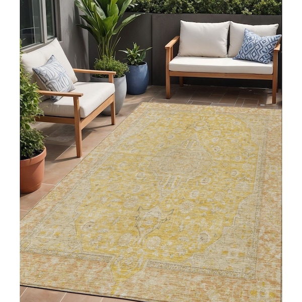 Homeroots 5' X 8' Wheat And Gold Medallion Washable Indoor Outdoor Area Rug 616299 - main