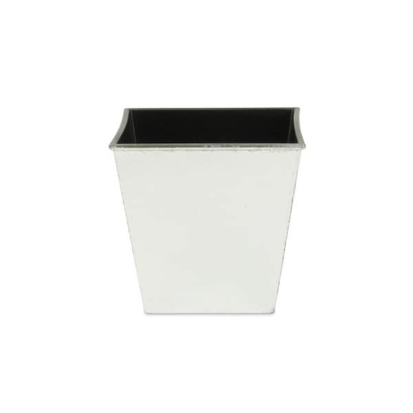 Homeroots 5in Silver Recycled Plastic Indoor Outdoor Square Pot Planter 488261 - main