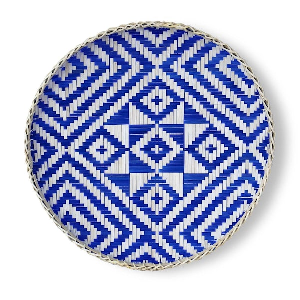 Homeroots 20in Blue and Natural Wicker Round Geo Arrow Handmade Basket Tray 476493 - main
